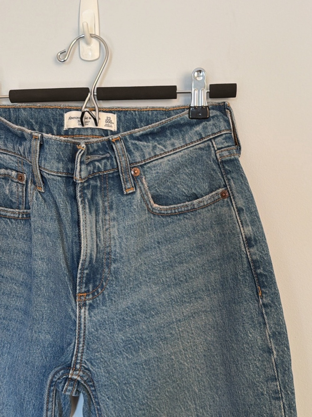 Abercrombie & Fitch Women’s Light Blue Low Rise Jeans